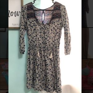 Hollister dress size small